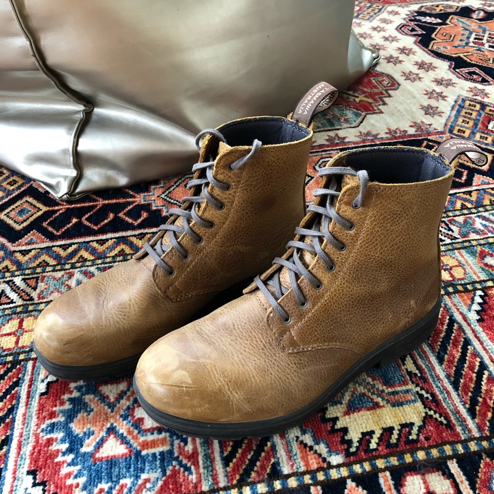 Blundstone lace-up boots
